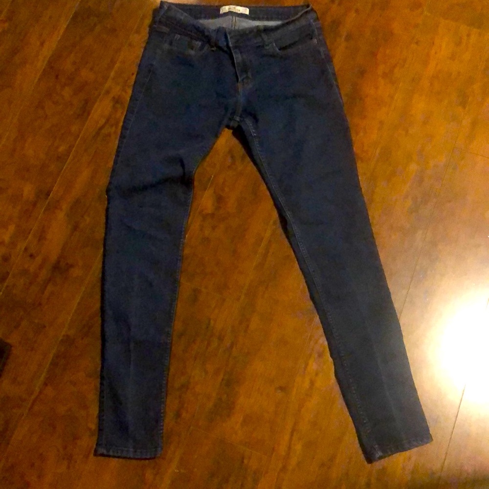 HOLLISTER SKINNY JEANS